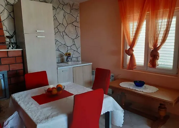 Apartman Lucija